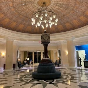 Meet your Posher, Darius